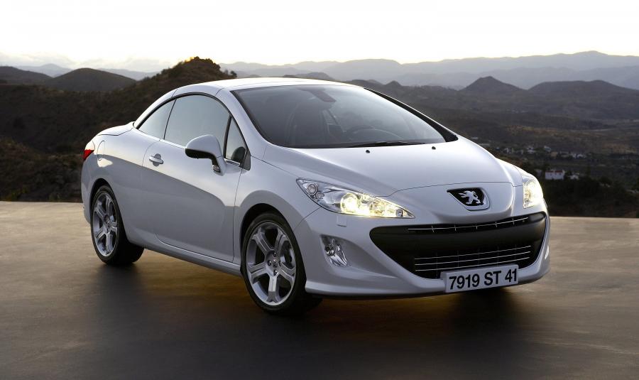  Peugeot 308 CC 2009 года  (фото 17 из 79)